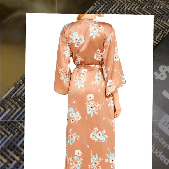 INC Intl Concepts Floral Print Long Wrap Robe. XS. - Picture 2 of 7